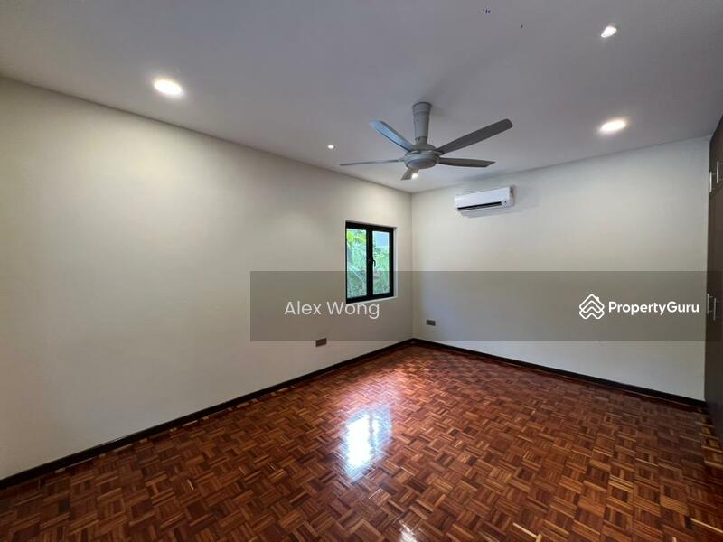 Bungalow House untuk Disewa di Taman Bukit Pantai (Bangsar) - Alex Wong - Bedroom - PropertyGuru.com.my