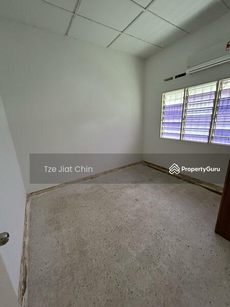 Rumah Teres 1 Tingkat untuk Dijual di Taman Tun Dr Ismail (Kuala Lumpur) - Tze Jiat Chin - Bedroom - PropertyGuru.com.my