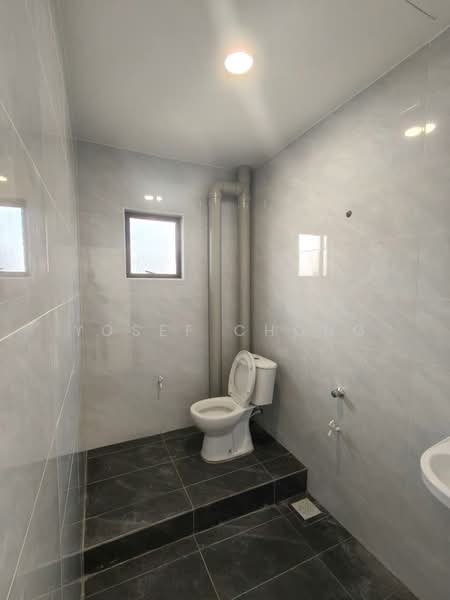 Flat for Sale at Flat Taman Ungku Tun Aminah - Yosef Chong - PropertyGuru.com.my