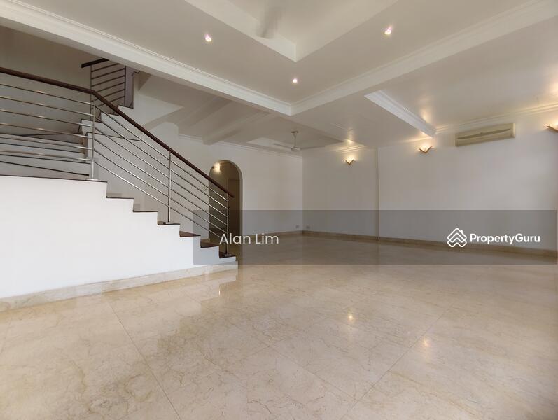 Living Hall 