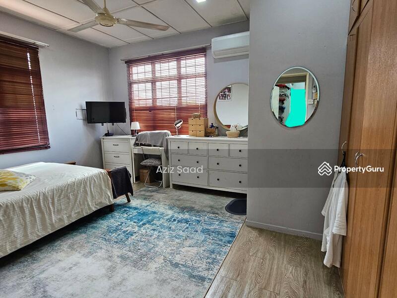 2-storey Terraced House for Sale in Bandar Nusaputra (Puchong) - Aziz Saad - Bedroom - PropertyGuru.com.my
