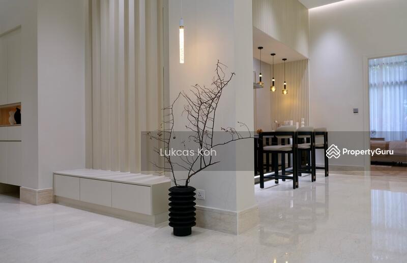 For Sale - Gallery @ U-Thant