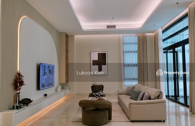 For Sale - Gallery @ U-Thant