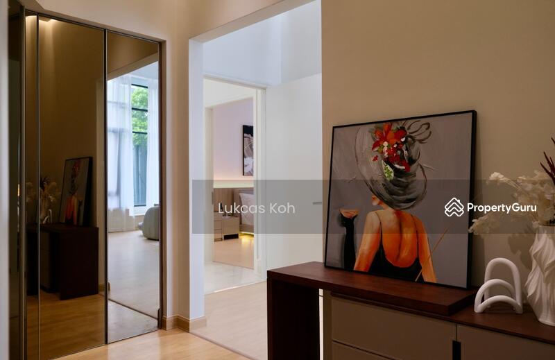 For Sale - Gallery @ U-Thant
