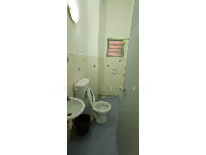 Pangsapuri untuk Dijual di Red Ruby - Josh Chong - Bathroom - PropertyGuru.com.my