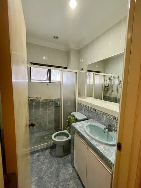 Condominium for Sale at Sri Bayu Condominium - Alyna Ang - Bathroom - PropertyGuru.com.my