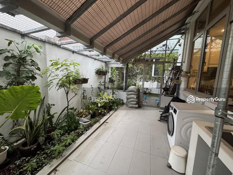 Untuk Dijual - Villa Laman Cahaya