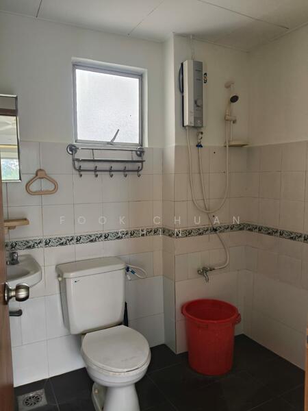 Kondominium untuk Dijual di Menara D'sara - Fook Chuan Chin - Bathroom - PropertyGuru.com.my