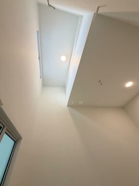 2-storey Terraced House for Sale in Bandar Gamuda Gardens (Rawang) - Kelvin . - Interior - PropertyGuru.com.my