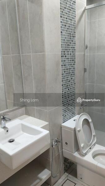 Condominium for Rent at Queens Residences Q2 @ Queens Waterfront - Shing Lam - Bathroom - PropertyGuru.com.my
