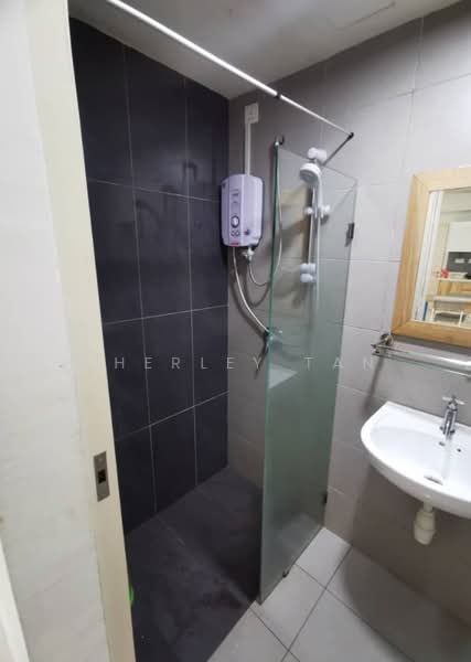 Service Residence for Rent at Avenue D'Vogue - Sherley Tan - Bathroom - PropertyGuru.com.my
