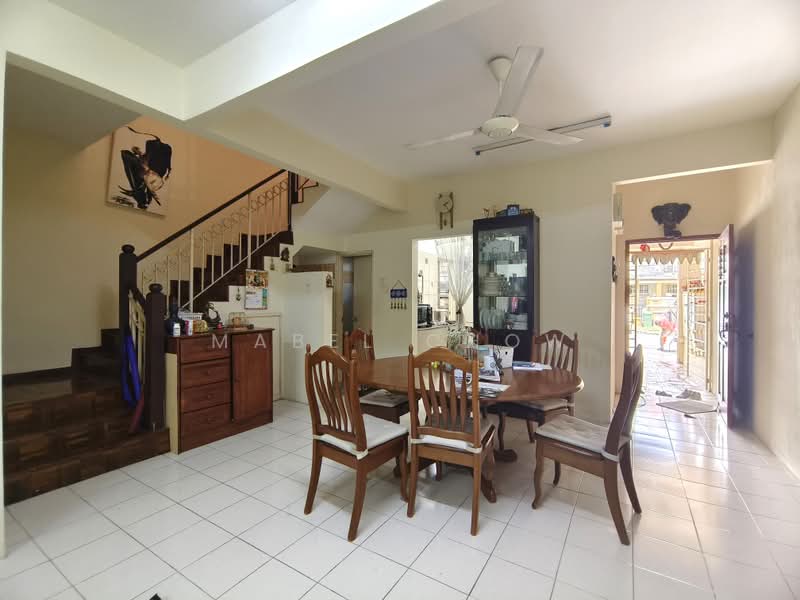 Rumah Teres 2 Tingkat untuk Dijual di Presint 9 (Putrajaya) - Mabel Chow - Dining Room - PropertyGuru.com.my