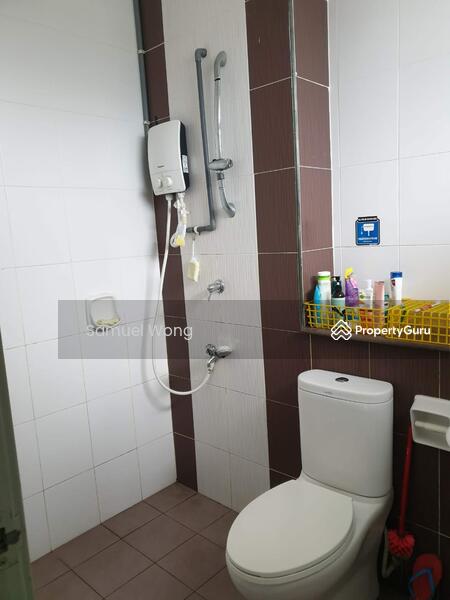 Taman Mutiara Rini untuk Untuk Dijual - RM 810,000, Apr 2026 - Bathroom - PropertyGuru.com.my