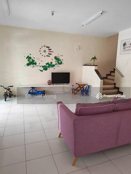 Taman Mutiara Rini untuk Untuk Dijual - RM 810,000, Apr 2026 - Living Room - PropertyGuru.com.my