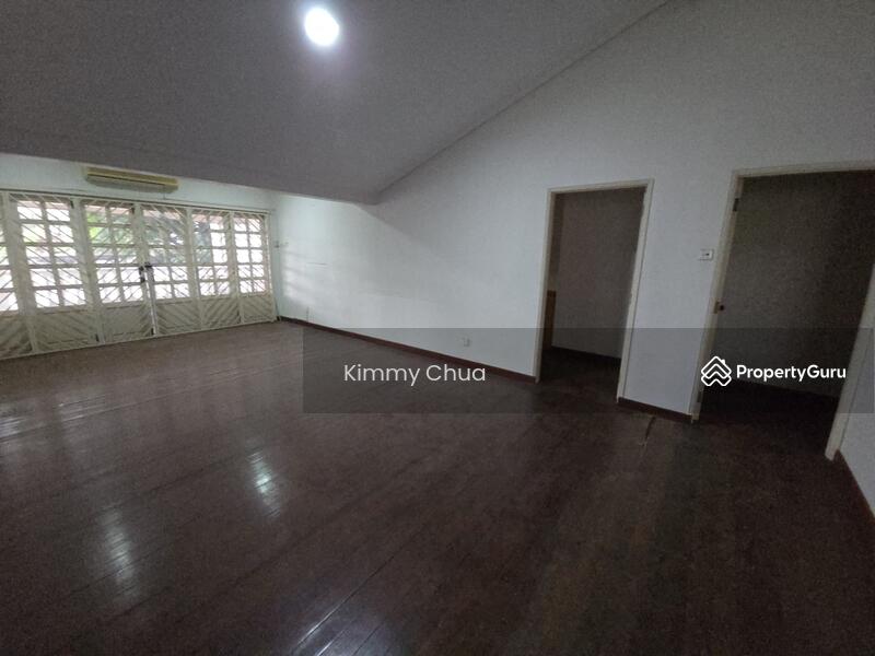 1st floor common area