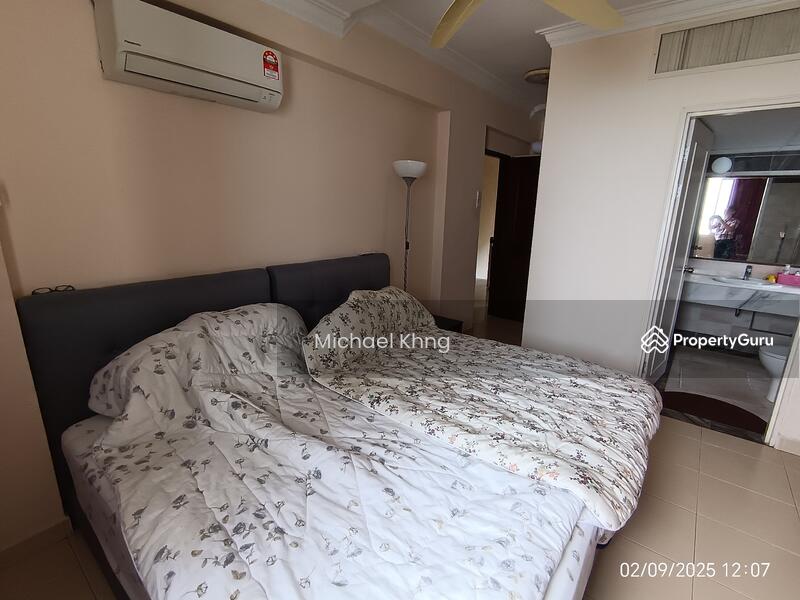 Apartment for Sale at Desa Mar Vista - Michael Khng - Master Bedroom - PropertyGuru.com.my
