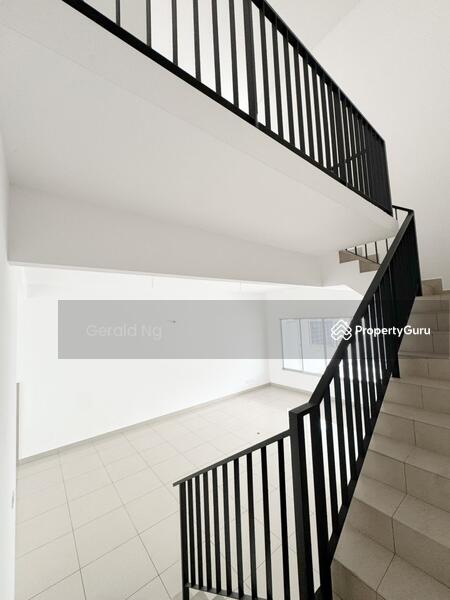 2-storey Terraced House for Sale in Skudai (Johor) - Gerald Ng - Stairs - PropertyGuru.com.my