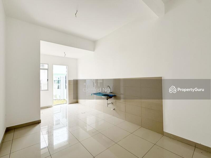 2-storey Terraced House for Sale in Skudai (Johor) - Gerald Ng - Kitchen - PropertyGuru.com.my