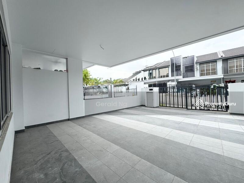 2-storey Terraced House for Sale in Skudai (Johor) - Gerald Ng - Balcony - PropertyGuru.com.my