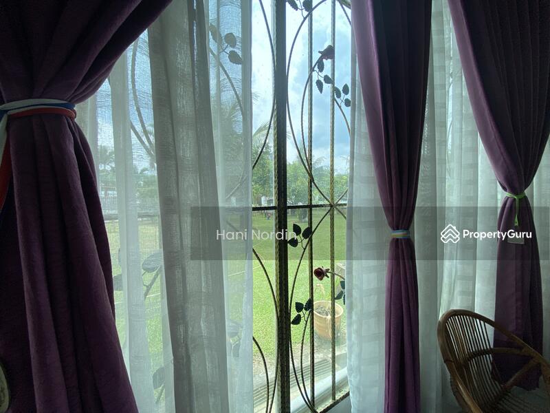 For Rent - Bandar Baru Bangi Bungalow. Beautiful on Flat Land.