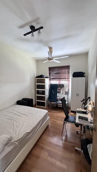 Condominium for Sale at Savanna Condominium - Yen Lim - Bedroom - PropertyGuru.com.my