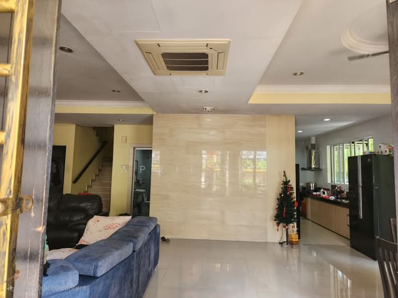Cluster House for Sale in Balakong (Selangor) - april tan - Living Room - PropertyGuru.com.my