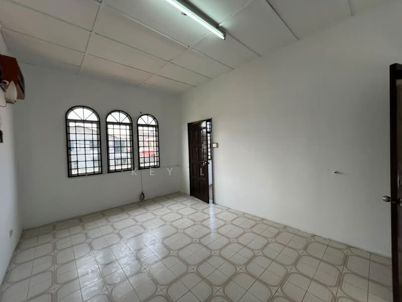 Bungalow House for Sale in SS3 (Petaling Jaya) - Key Ling - Interior - PropertyGuru.com.my