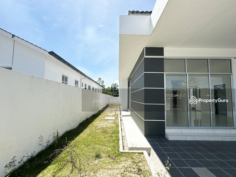 Side Land