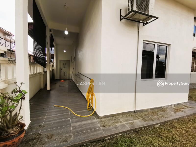 For Sale - Taman United
