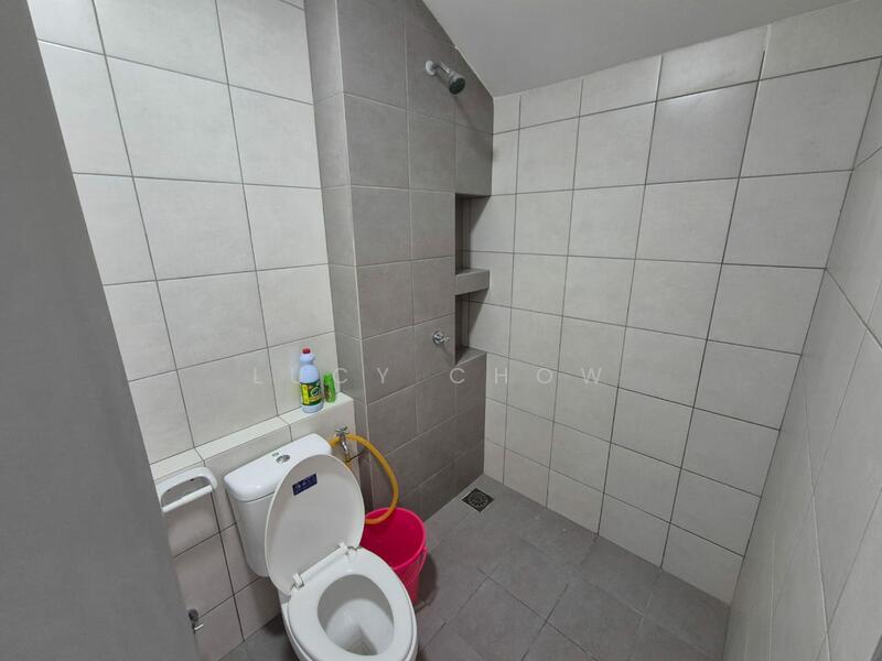 2-storey Terraced House for Rent in Rawang (Selangor) - Lucy Chow - Bathroom - PropertyGuru.com.my