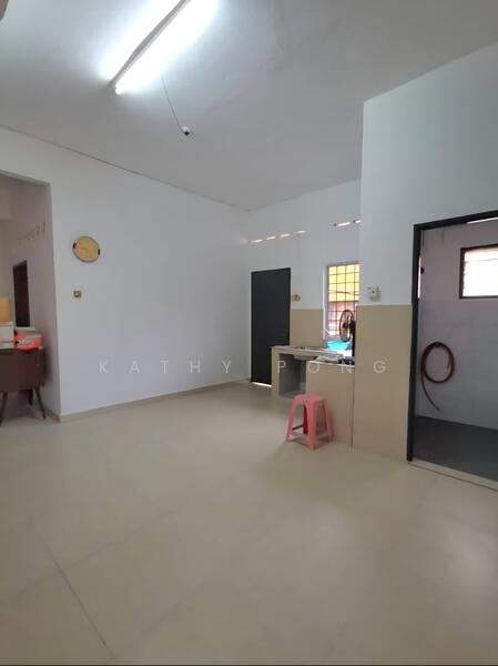 Shop / Office for Rent in Jinjang Selatan (Batu) - Kathy Pong - Kitchen - PropertyGuru.com.my