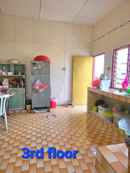 Shop / Office for Rent in Jinjang Selatan (Batu) - Kathy Pong - Kitchen - PropertyGuru.com.my