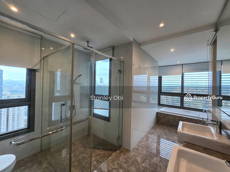 Bathtub