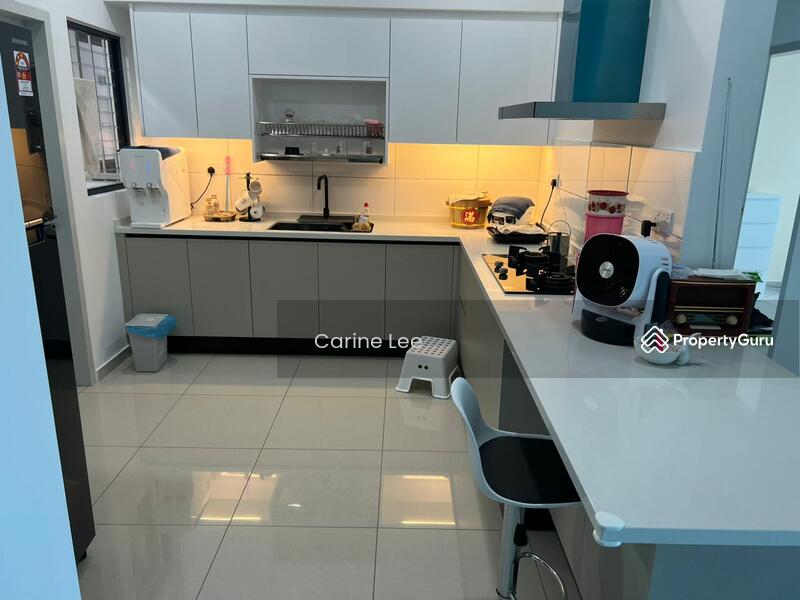 Condominium for Sale at Waterside Residence - Carine Lee - Kitchen - PropertyGuru.com.my