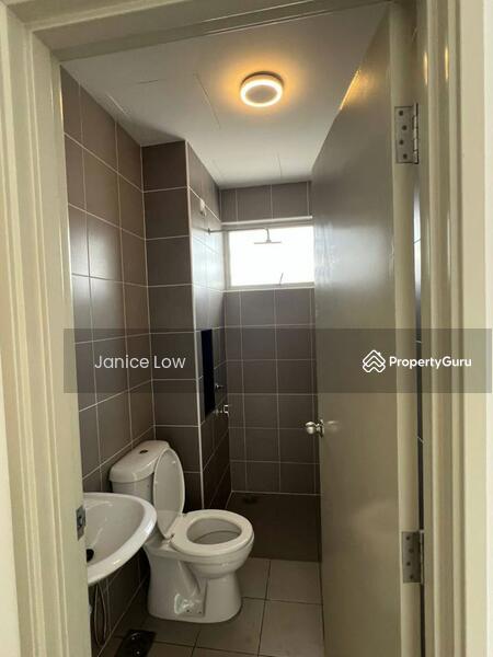 Pangsapuri untuk Disewa di Residensi Advena - Janice Low - Bathroom - PropertyGuru.com.my