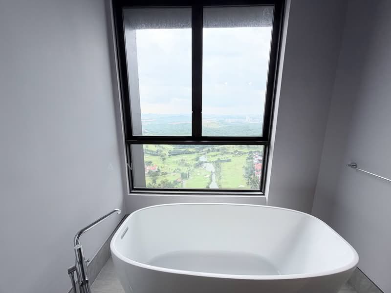 Kondominium untuk Dijual di Aetas Damansara - Andrew Lee - Bathroom - PropertyGuru.com.my