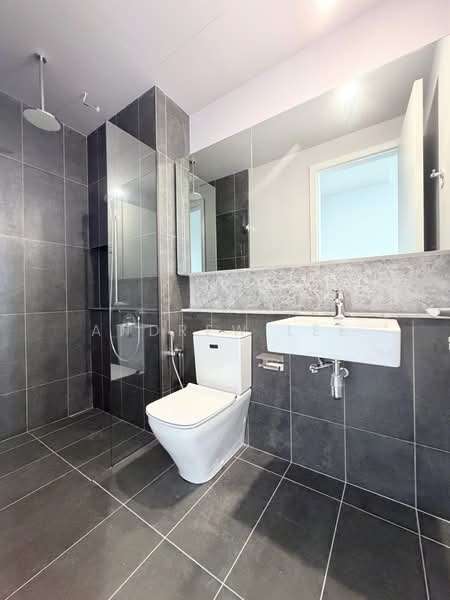Kondominium untuk Dijual di Aetas Damansara - Andrew Lee - Bathroom - PropertyGuru.com.my