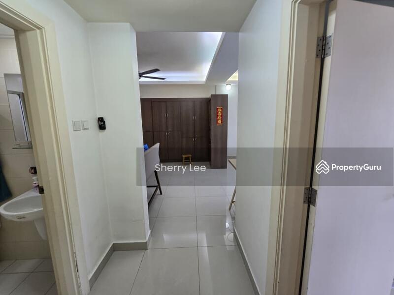 Service Residence for Sale at Solaris Dutamas - Sherry Lee - Corridor - PropertyGuru.com.my