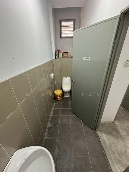 Shop for Sale in Taman Semenyih Impian (Semenyih) - Winson Tay - Bathroom - PropertyGuru.com.my