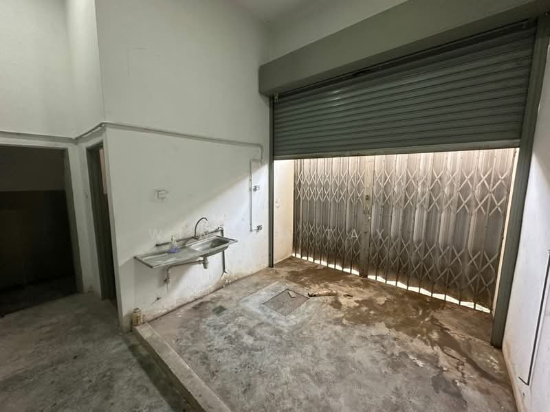 Shop for Sale in Taman Semenyih Impian (Semenyih) - Winson Tay - Interior - PropertyGuru.com.my
