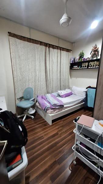 Rumah Teres 3-Tingkat untuk Dijual di Denai Alam (Shah Alam) - Shaiful Rudy - Bedroom - PropertyGuru.com.my