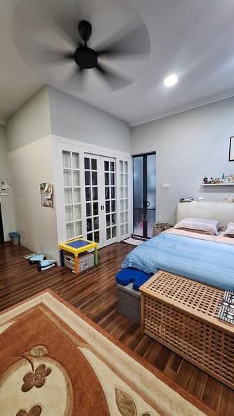 Rumah Teres 3-Tingkat untuk Dijual di Denai Alam (Shah Alam) - Shaiful Rudy - Master Bedroom - PropertyGuru.com.my