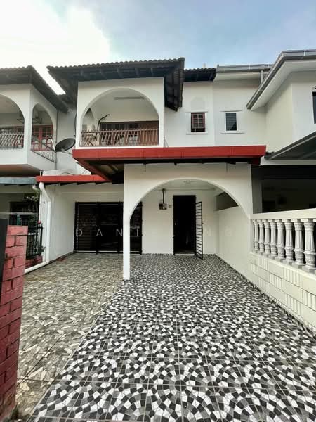 2-storey Terraced House for Rent in Taman Putra Indah (Seri Kembangan) - Daniel Ng - Exterior - PropertyGuru.com.my
