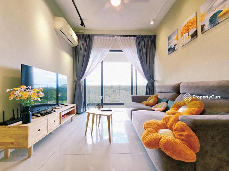 Kondominium untuk Dijual di Amberside @ Country Garden Danga Bay - Winnie Tan - Living Room - PropertyGuru.com.my