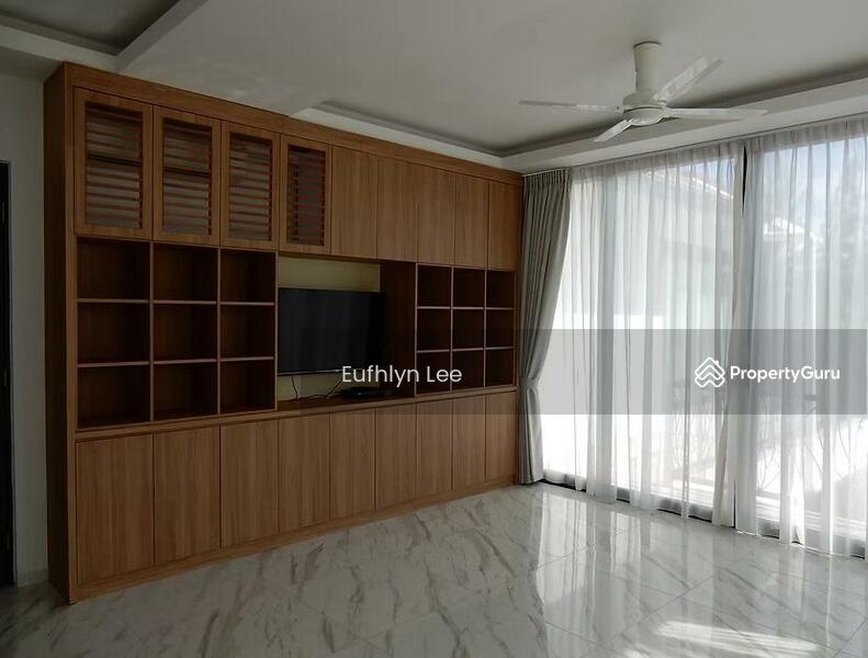 Ledang Heights untuk Untuk Dijual - RM 5,800,000, Apr 2026 - Living Room - PropertyGuru.com.my