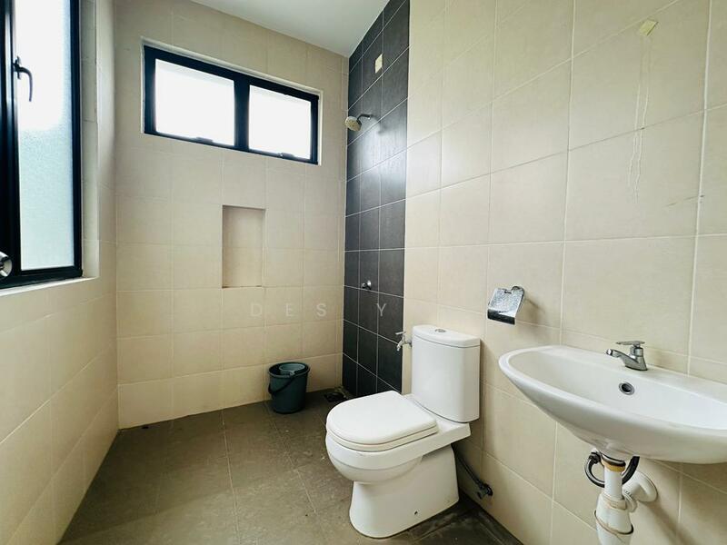 2-storey Terraced House for Sale in Rawang (Selangor) - Des Yap - Bathroom - PropertyGuru.com.my
