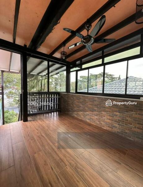 Rumah Berkembar untuk Dijual di Taman Rasah Kemayan (Rasah) - Joey Heng - Balcony - PropertyGuru.com.my