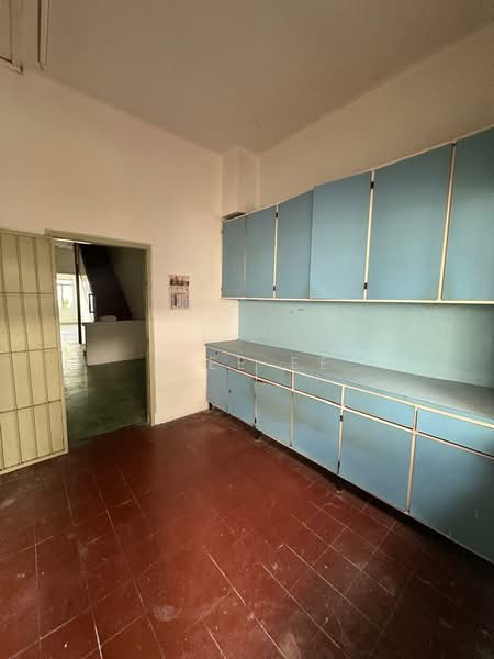 Rumah Teres 2-Tingkat untuk Dijual di George Town (Penang) - A Ee Ee - Kitchen - PropertyGuru.com.my