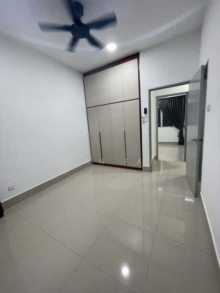 Service Residence for Sale at Serviced Residence @ Razak City Residences (RC Residences) - Ryan Tan - Bedroom - PropertyGuru.com.my