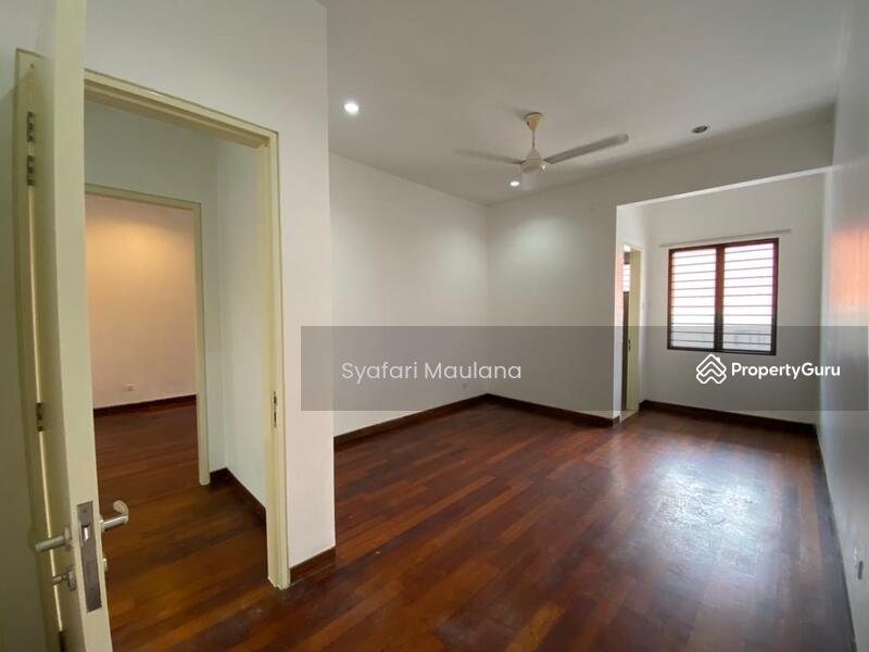 Untuk Dijual - Pentas